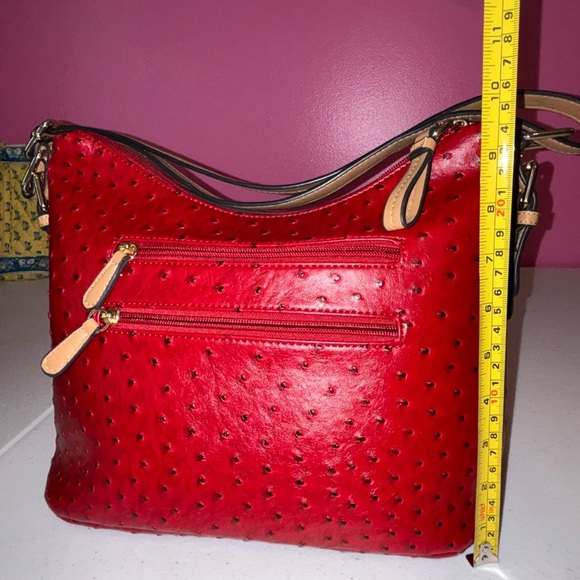 Giani Bernini Red Embossed Shoulder Bag - Picture 7 of 12